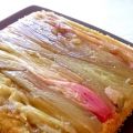 Gâteau renversé à la rhubarbe