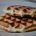 Un bon goûter de maman: gaufres à la liégeoises