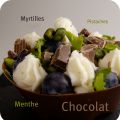 Tartelette en coque de chocolat / myrtilles[...]