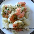 Crevettes roses accompagnées de navets nouveaux