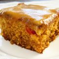 Gâteau à la salade de fruits et au sucre à la[...]