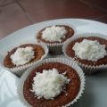 Cupcakes myrtilles-chocolat blanc, glaçage noix[...]