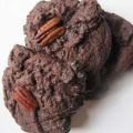 Cookies geant au chocolat et noix de pecan,[...]