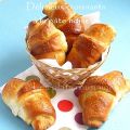 Délicieux croissants à la pâte noisette