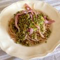 Spaghettis à la crème de petits pois
