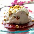 Nougat glacé aux noisettes et orange, coulis de[...]