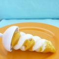 Glace au yaourt et au coulis de mangue