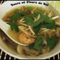 Soupe aux crevettes à l’asiatique.