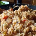 Riz à la tomate et aux aubergines