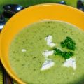 Velouté de courgettes au chèvre frais