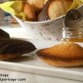 Madeleines fondantes miel amandes et coques[...]