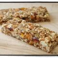Barres granola aux abricots, aux dattes et aux[...]