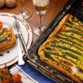 Tarte feuilletée aux asperges et au fromage