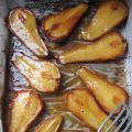 Poires rôties au sucre roux &  au beurre salé