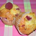 Muffins aux framboises et pépites de citron