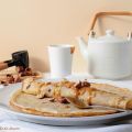 Crêpes aux noisettes & sauce caramel au beurre[...]