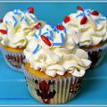  Cupcakes Spiderman chantilly chocolat blanc et[...]
