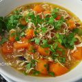 Soupe japonaise à la kabocha et au poulet