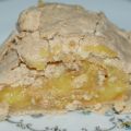 Meringue roulée au citron et amandes