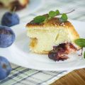 Gâteau au yaourt aux prunes