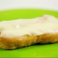 Eclair trompe-l'œil, sauce mornay