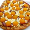 Pizza melon, coppa, feta et pesto