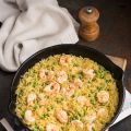 Risotto d'orzo aux gambas et safran (orzotto)