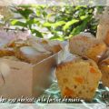 Mini-cakes à l'abricot à la farine de maïs