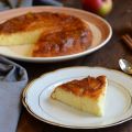 Gâteau de semoule aux pommes caramélisées fait[...]