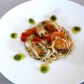 spaghettis aux langoustines , tomates cerise et[...]
