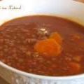 Soupe-repas de lentilles épicée à l