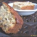 Gâteau humide aux bananes et raisins secs,[...]