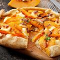 Tarte fine pomme de terre, potiron et feta au[...]