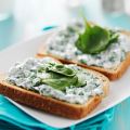 Tartine au tzatziki d’épinards