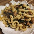 Pâtes gemelli fraîches avec saucisse  & kale