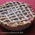 Tarte champêtre aux fraises et à la rhubarbe