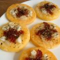 Tartelettes chaudes tomates-mozzarella