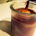 Poires fondantes dans une crème au chocolat . .[...]