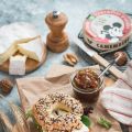 Bagels au camembert et confiture d'oignon