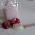 Pouding-déjeuner à l'avoine et à la fraise