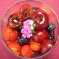 Salade de fruits rouges, infusion de thym[...]