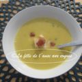 VELOUTÉ DE POIREAUX, POIRES ET PANCETTA