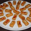 Mini-cakes aux cacahuètes-tomates confites