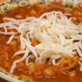 Soupe rustique à la tomate et aux pois chiches