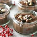 Petites crèmes végétales au chocolat et noisette
