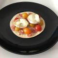 Tortilla façon pizza jambon, tomates, chèvre[...]