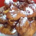 Beignets aux raisins secs et fruits confits