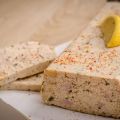 Terrine de thon à la ciboulette et à la fleur[...]