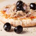 Pizzas au thon et aux olives
