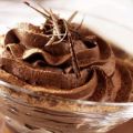 Mousse aux deux chocolats